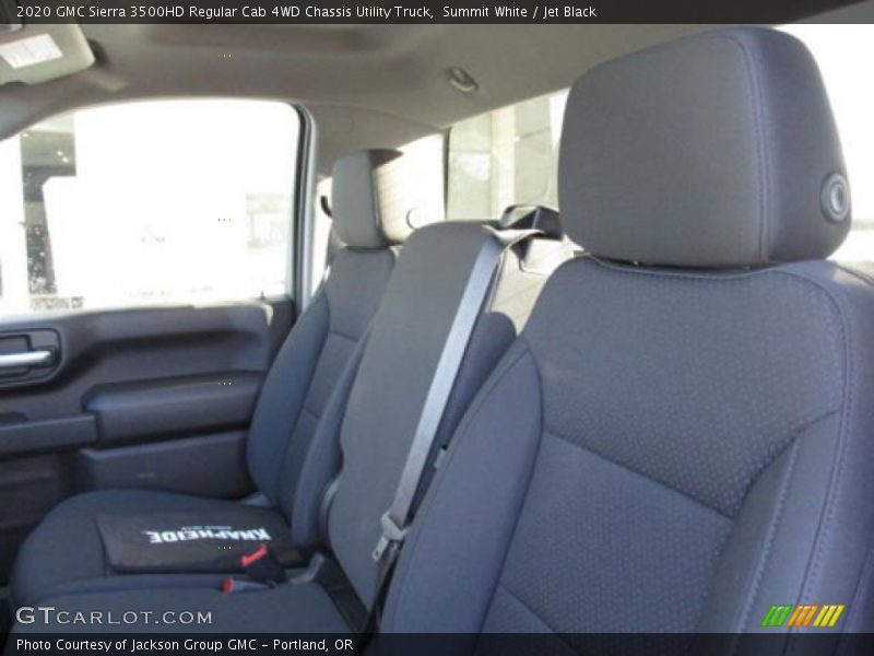 Summit White / Jet Black 2020 GMC Sierra 3500HD Regular Cab 4WD Chassis Utility Truck