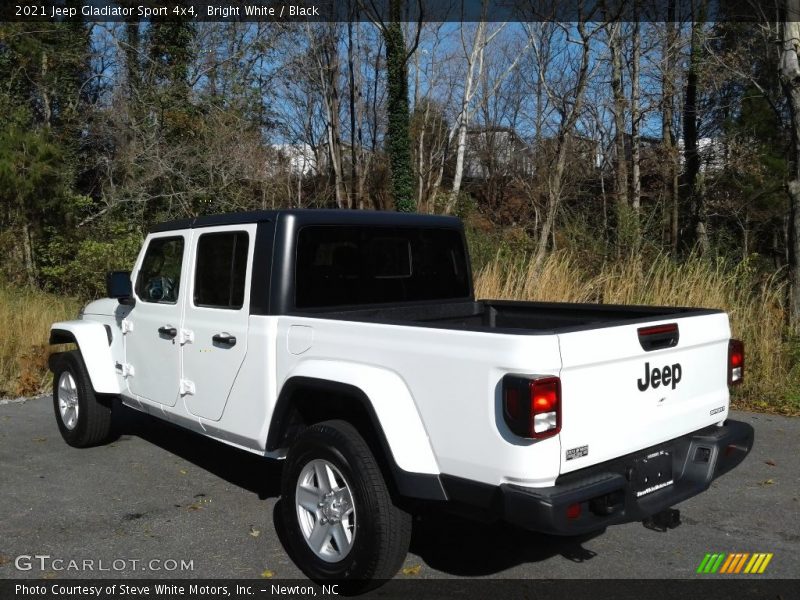 Bright White / Black 2021 Jeep Gladiator Sport 4x4