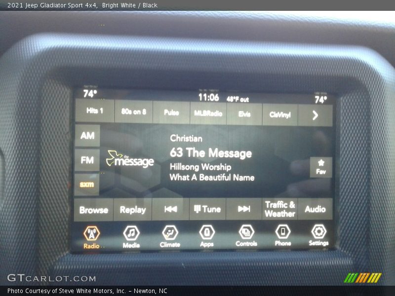 Bright White / Black 2021 Jeep Gladiator Sport 4x4