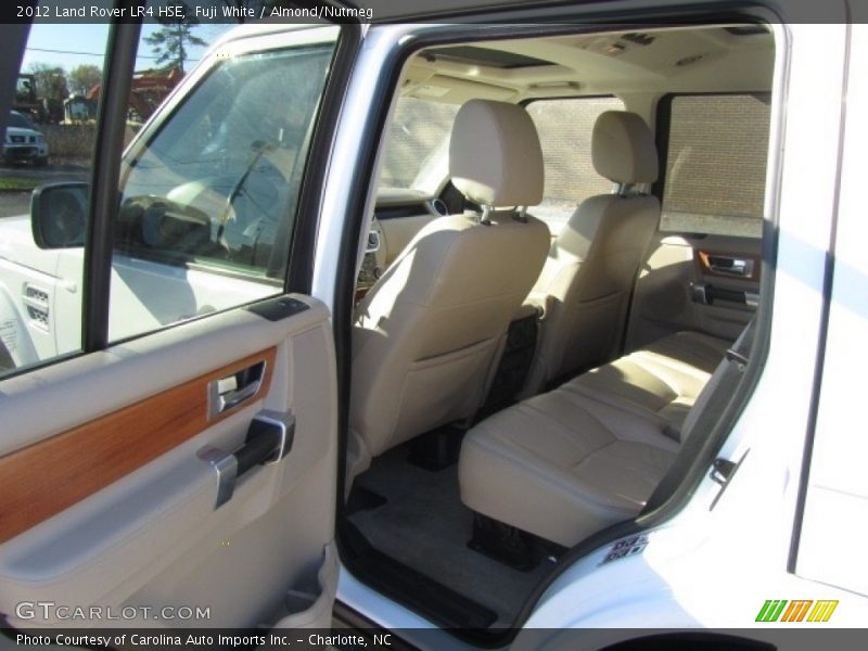 Fuji White / Almond/Nutmeg 2012 Land Rover LR4 HSE