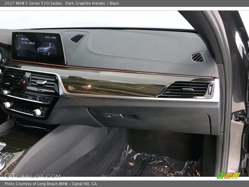 Dark Graphite Metallic / Black 2017 BMW 5 Series 530i Sedan