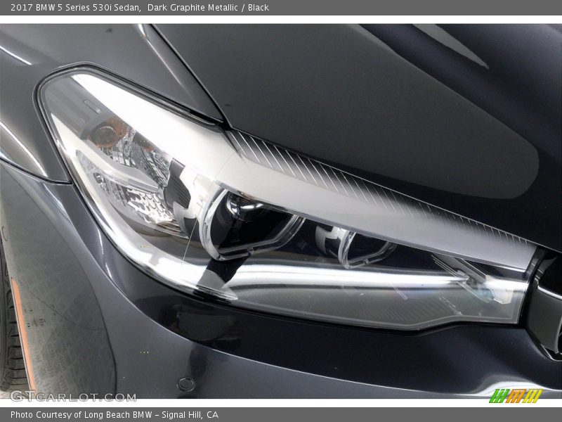 Dark Graphite Metallic / Black 2017 BMW 5 Series 530i Sedan