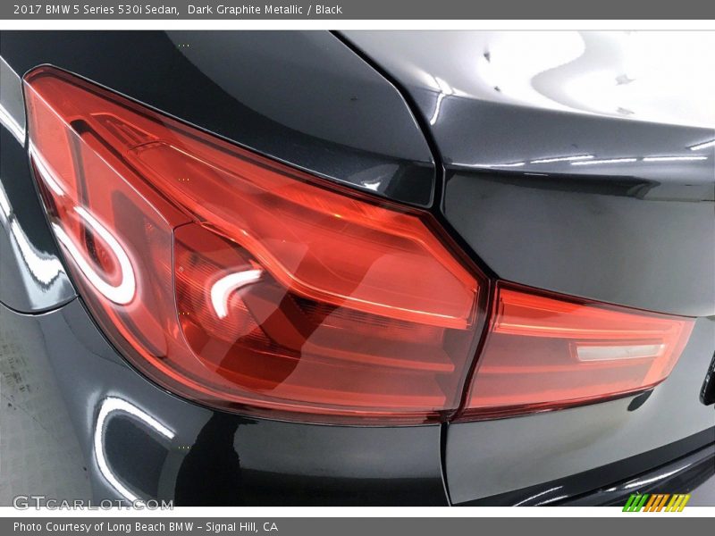 Dark Graphite Metallic / Black 2017 BMW 5 Series 530i Sedan