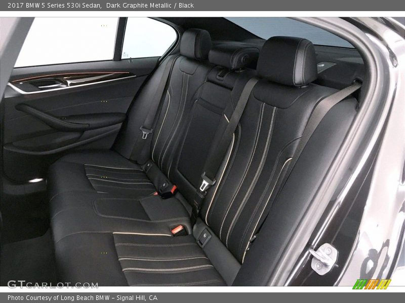 Dark Graphite Metallic / Black 2017 BMW 5 Series 530i Sedan