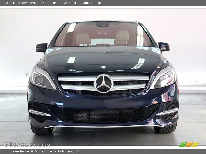 Lunar Blue Metallic / Sahara Beige 2017 Mercedes-Benz B 250e