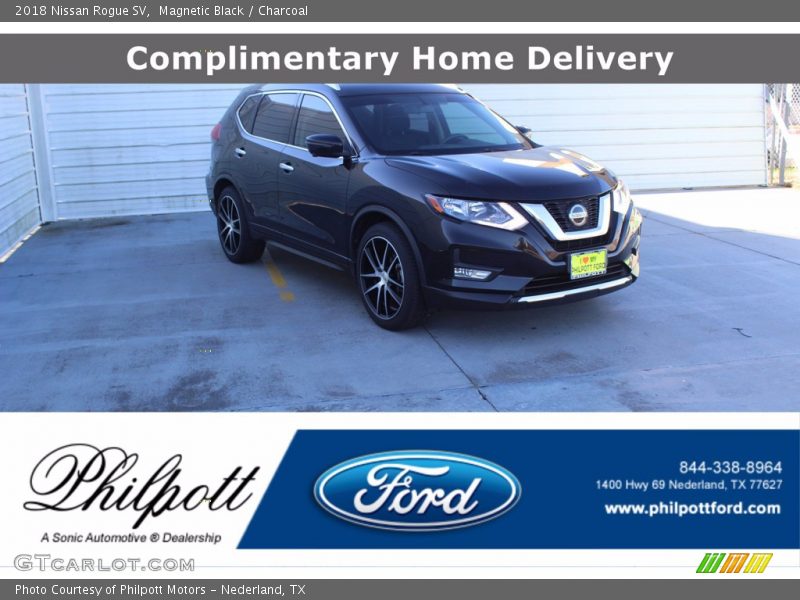 Magnetic Black / Charcoal 2018 Nissan Rogue SV