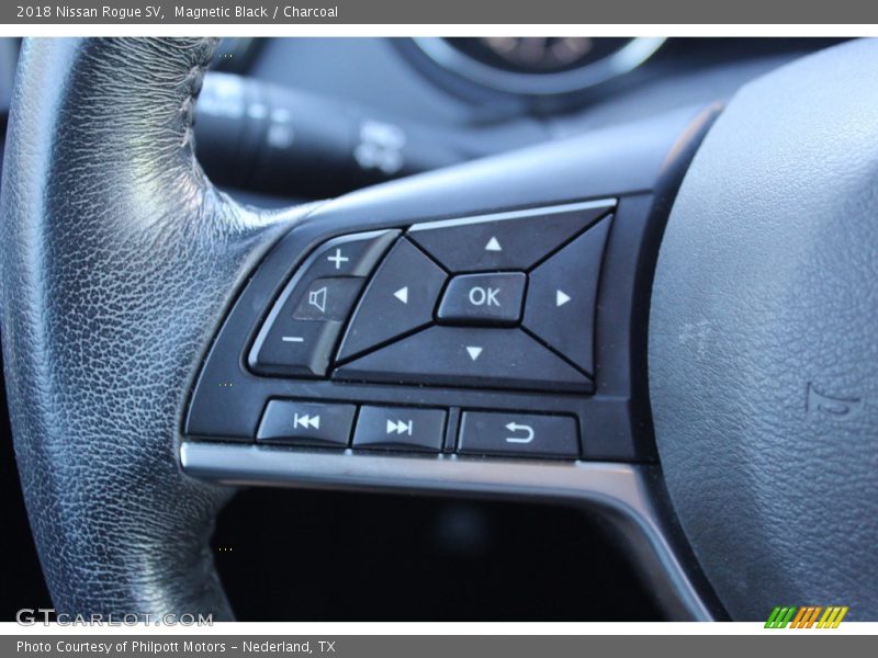 Magnetic Black / Charcoal 2018 Nissan Rogue SV