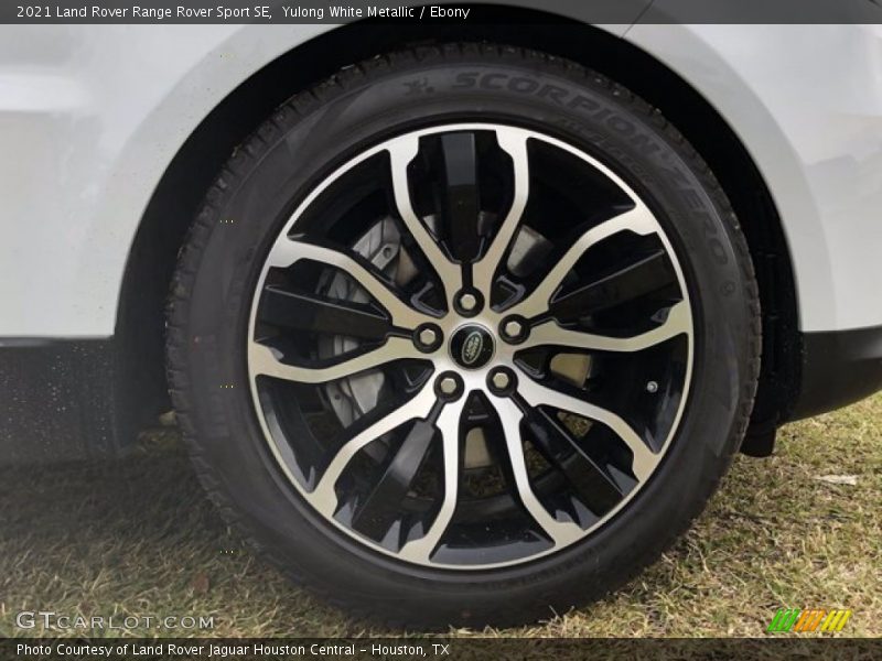  2021 Range Rover Sport SE Wheel