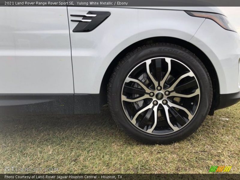  2021 Range Rover Sport SE Wheel