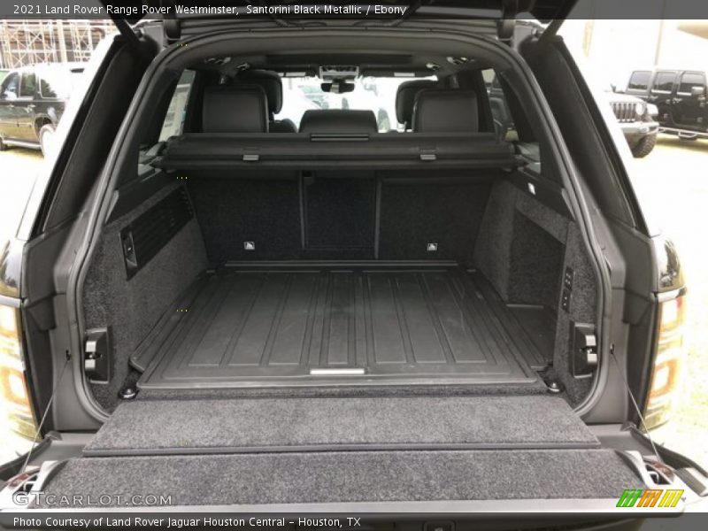 2021 Range Rover Westminster Trunk