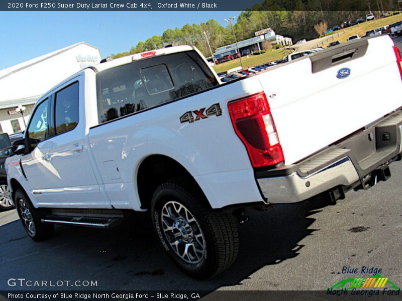 Oxford White / Black 2020 Ford F250 Super Duty Lariat Crew Cab 4x4
