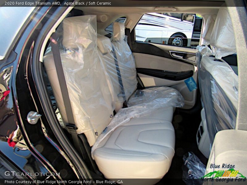 Agate Black / Soft Ceramic 2020 Ford Edge Titanium AWD