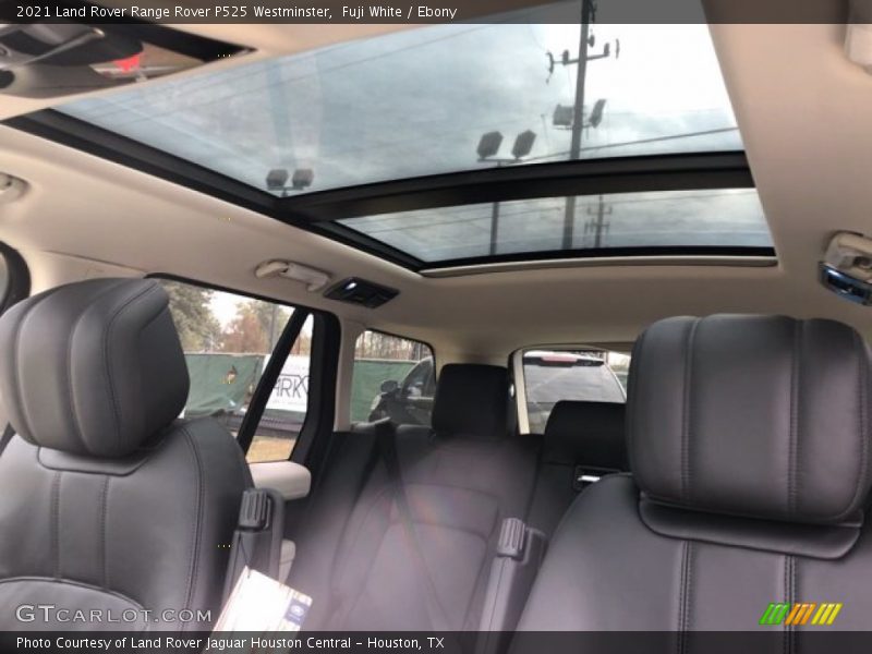 Sunroof of 2021 Range Rover P525 Westminster