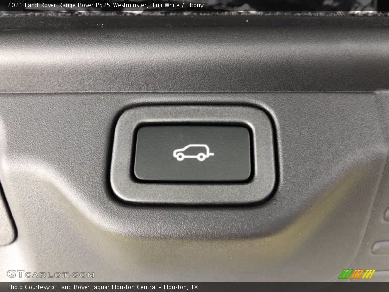 Fuji White / Ebony 2021 Land Rover Range Rover P525 Westminster
