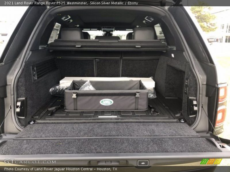  2021 Range Rover P525 Westminster Trunk