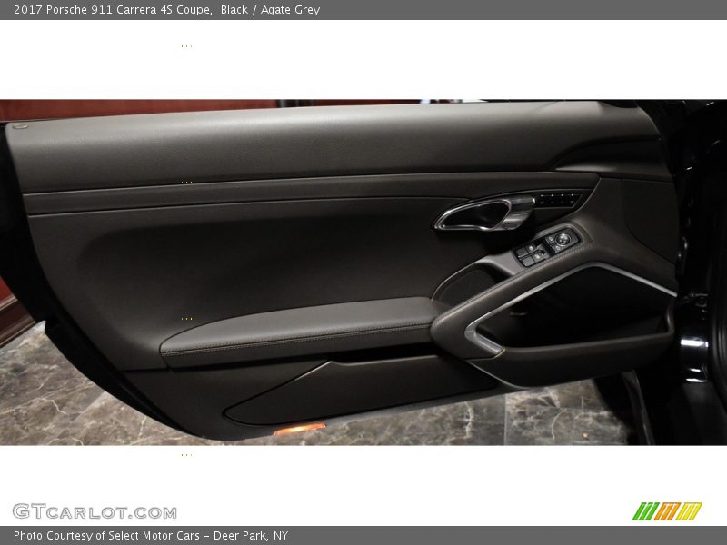 Black / Agate Grey 2017 Porsche 911 Carrera 4S Coupe