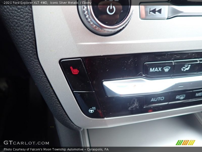 Iconic Silver Metallic / Ebony 2021 Ford Explorer XLT 4WD