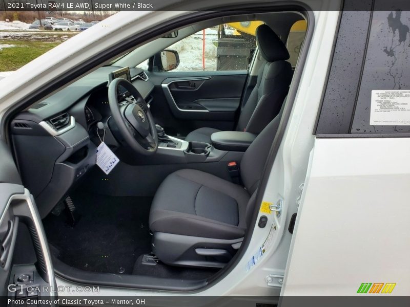 Super White / Black 2021 Toyota RAV4 LE AWD