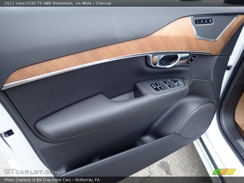 Ice White / Charcoal 2021 Volvo XC90 T6 AWD Momentum