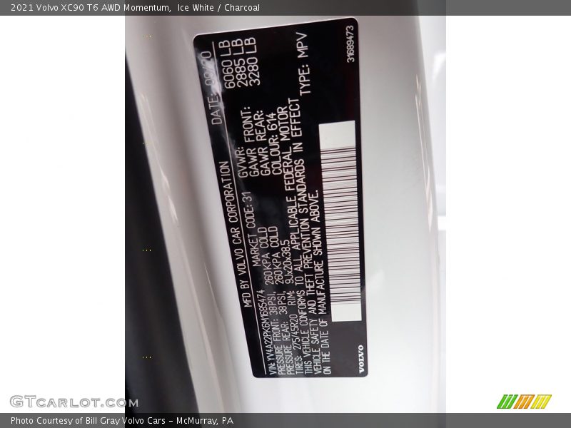 Ice White / Charcoal 2021 Volvo XC90 T6 AWD Momentum