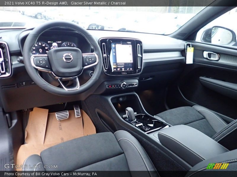  2021 XC40 T5 R-Design AWD Charcoal Interior