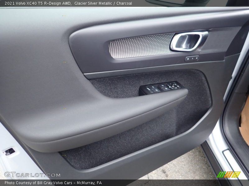 Door Panel of 2021 XC40 T5 R-Design AWD