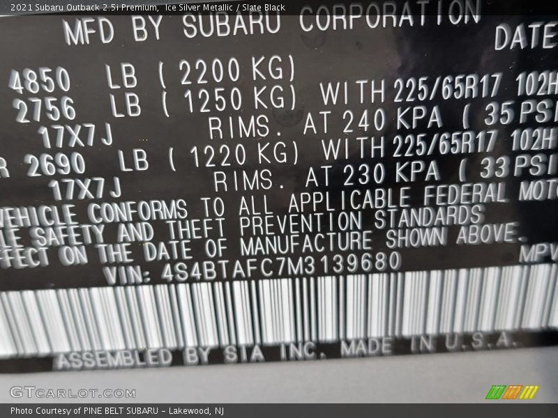 Ice Silver Metallic / Slate Black 2021 Subaru Outback 2.5i Premium
