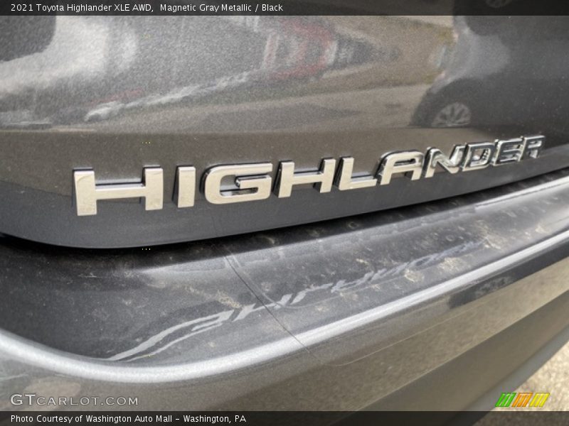 Magnetic Gray Metallic / Black 2021 Toyota Highlander XLE AWD