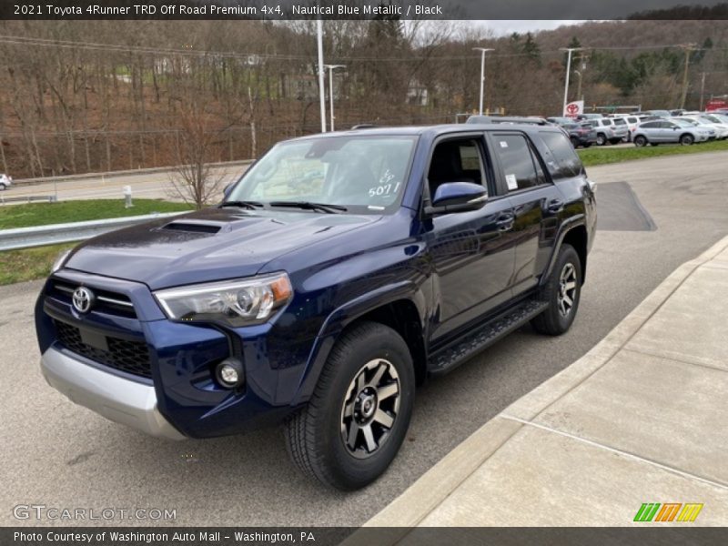 Front 3/4 View of 2021 4Runner TRD Off Road Premium 4x4