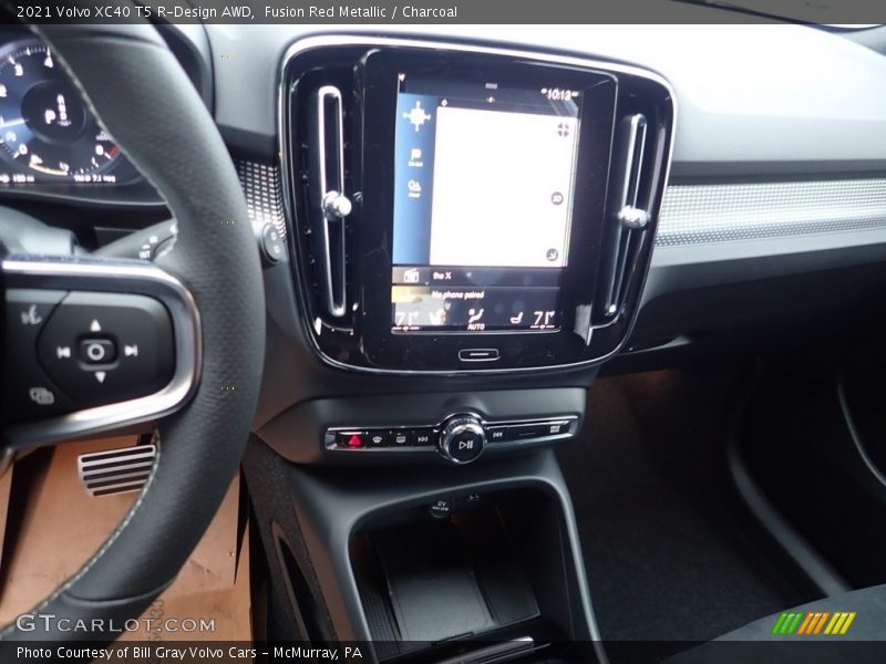 Fusion Red Metallic / Charcoal 2021 Volvo XC40 T5 R-Design AWD