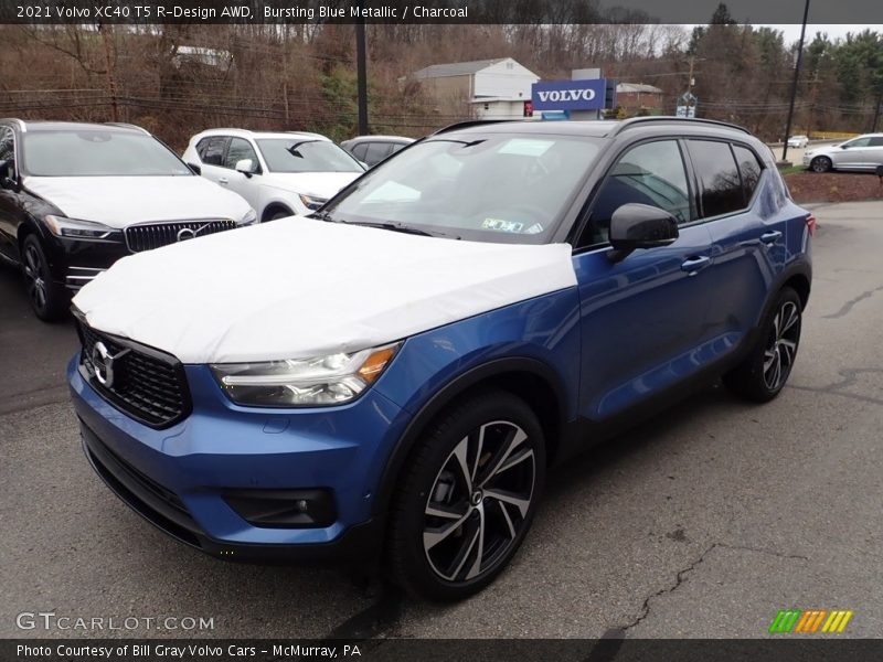 Bursting Blue Metallic / Charcoal 2021 Volvo XC40 T5 R-Design AWD