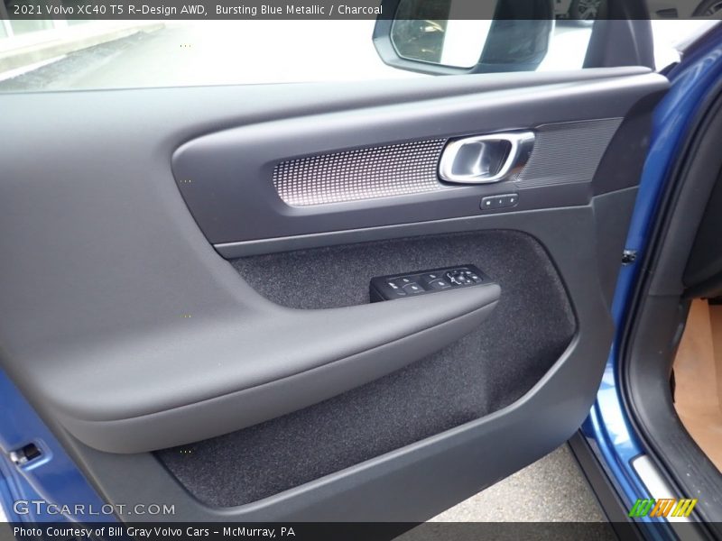 Bursting Blue Metallic / Charcoal 2021 Volvo XC40 T5 R-Design AWD