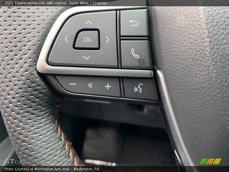 Super White / Graphite 2021 Toyota Sienna XSE AWD Hybrid