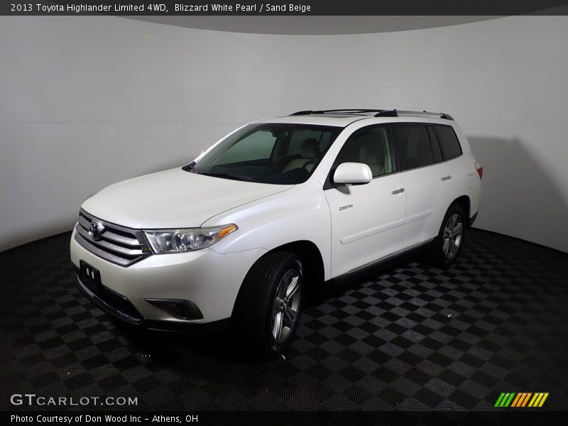 Blizzard White Pearl / Sand Beige 2013 Toyota Highlander Limited 4WD