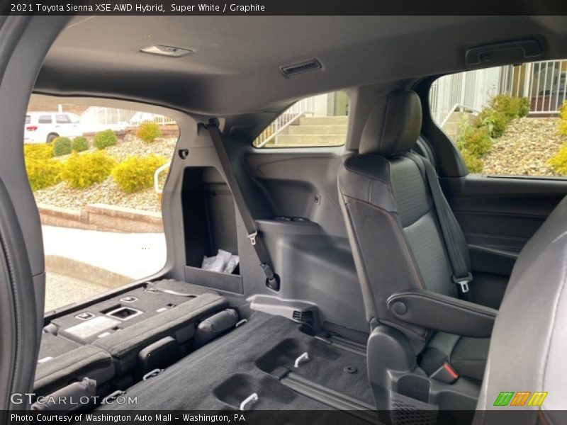 Super White / Graphite 2021 Toyota Sienna XSE AWD Hybrid