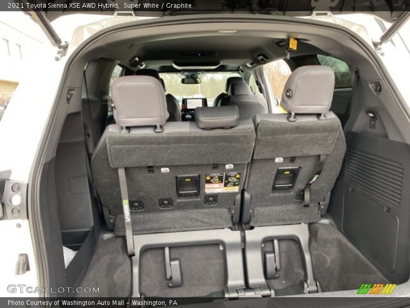 Super White / Graphite 2021 Toyota Sienna XSE AWD Hybrid