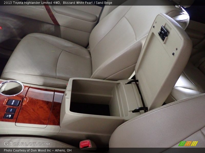 Blizzard White Pearl / Sand Beige 2013 Toyota Highlander Limited 4WD