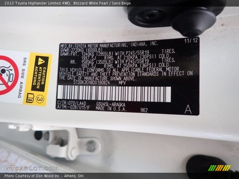 Blizzard White Pearl / Sand Beige 2013 Toyota Highlander Limited 4WD