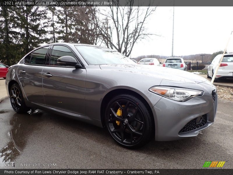 Stromboli Gray Metallic / Black 2021 Alfa Romeo Giulia TI AWD