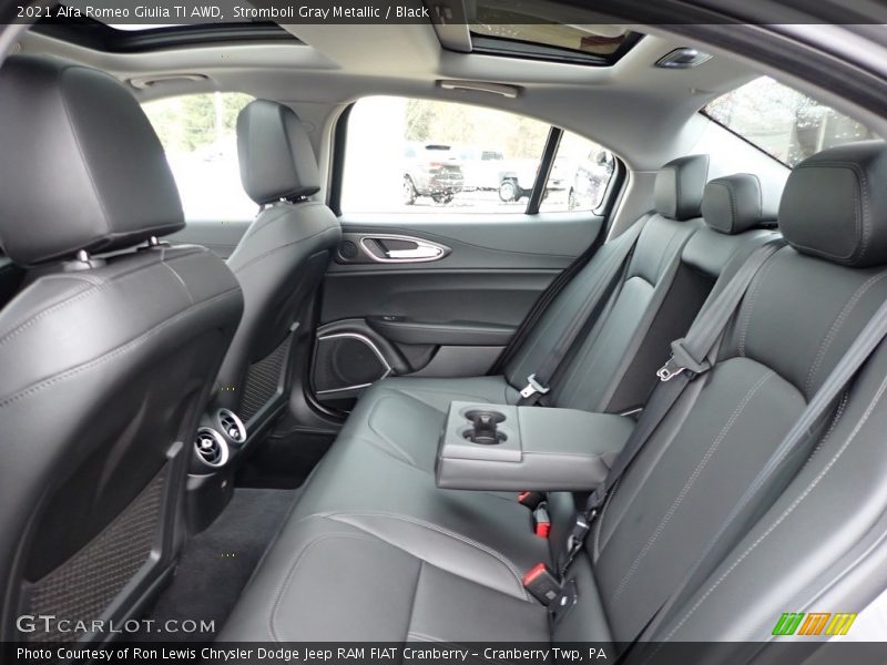 Stromboli Gray Metallic / Black 2021 Alfa Romeo Giulia TI AWD