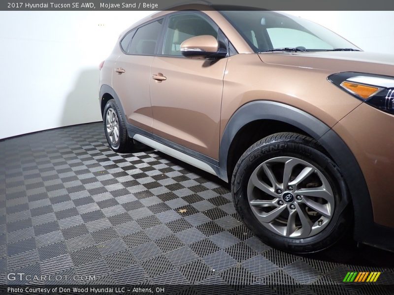 Mojave Sand / Beige 2017 Hyundai Tucson SE AWD