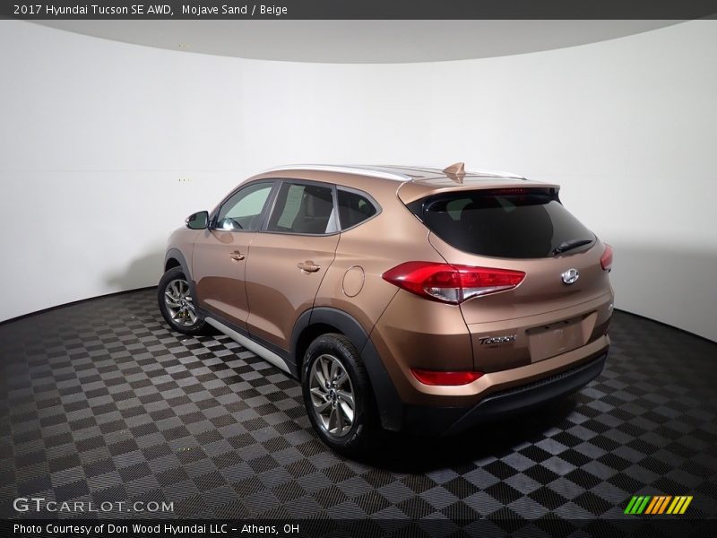 Mojave Sand / Beige 2017 Hyundai Tucson SE AWD