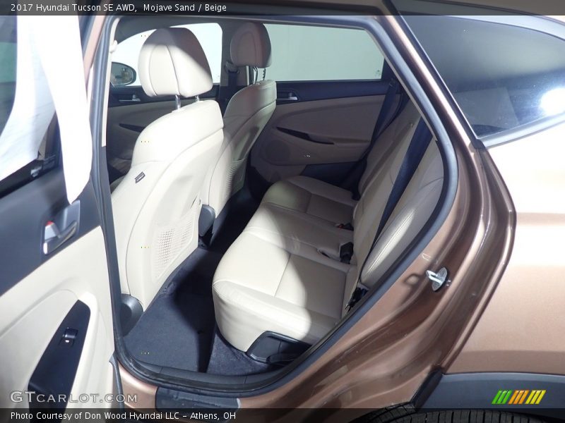 Mojave Sand / Beige 2017 Hyundai Tucson SE AWD