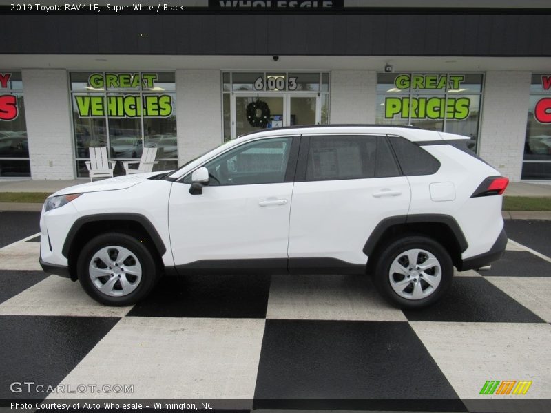 Super White / Black 2019 Toyota RAV4 LE