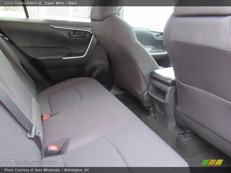 Super White / Black 2019 Toyota RAV4 LE