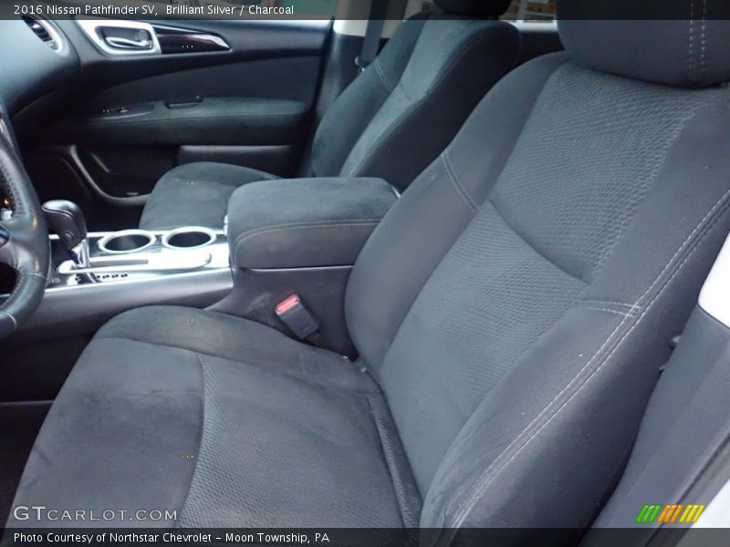Front Seat of 2016 Pathfinder SV