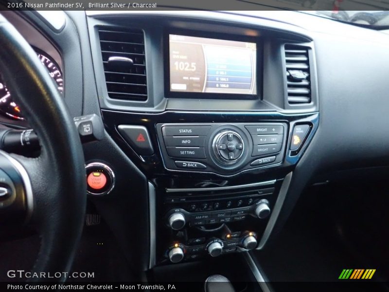 Brilliant Silver / Charcoal 2016 Nissan Pathfinder SV