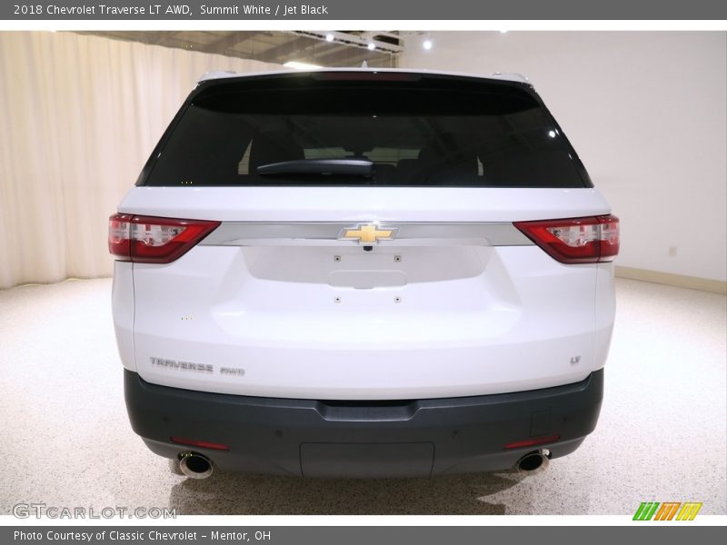 Summit White / Jet Black 2018 Chevrolet Traverse LT AWD