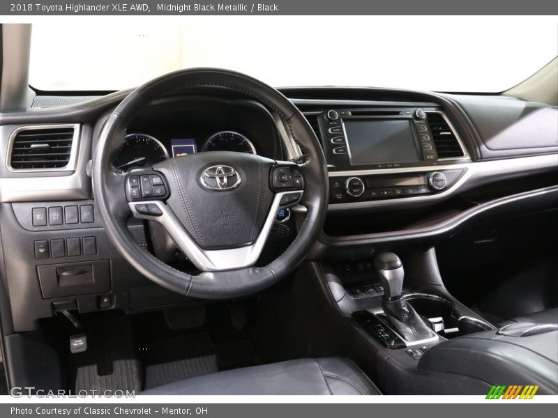 Midnight Black Metallic / Black 2018 Toyota Highlander XLE AWD