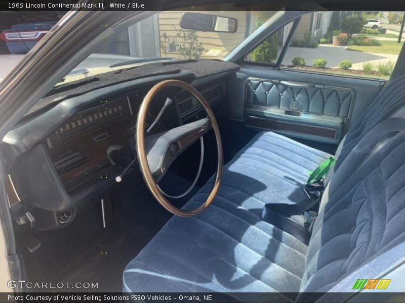 Front Seat of 1969 Continental Mark III